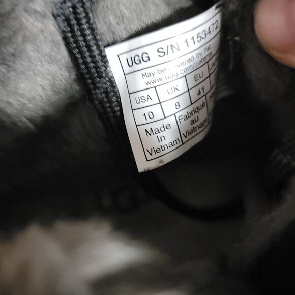 NEW UGG Bodie Fur Lace Up Boots Womens 10 Cozy Waterproof Outdoors Suede - Picture 9 of 9